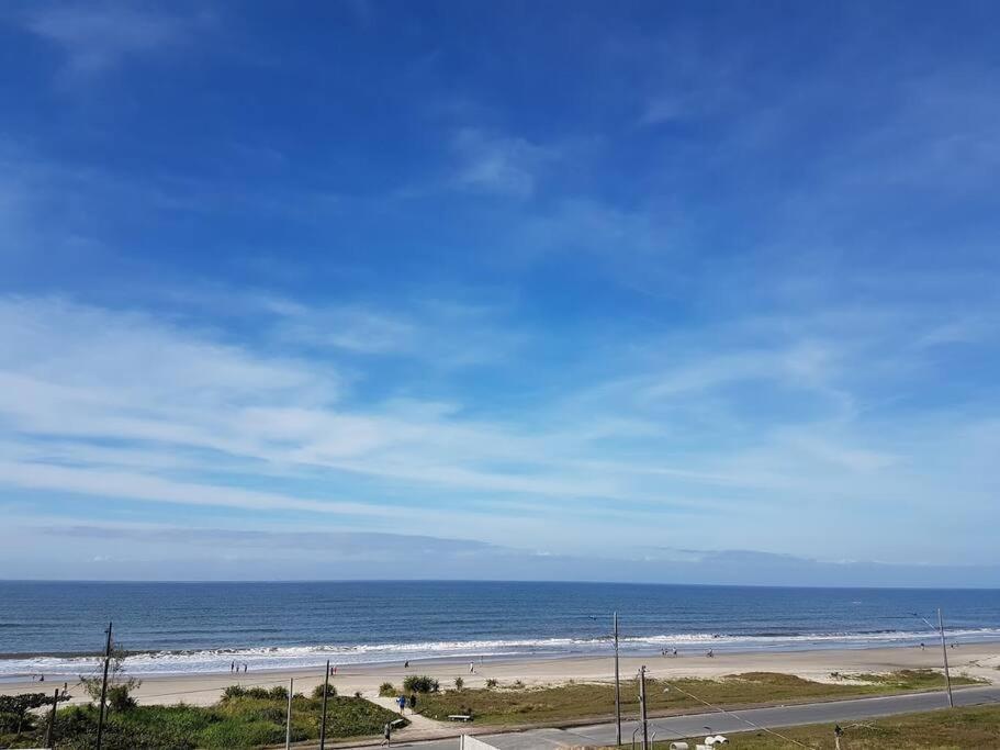Ensolarado Apto Com Vista Para O Mar Matinhos Exterior foto